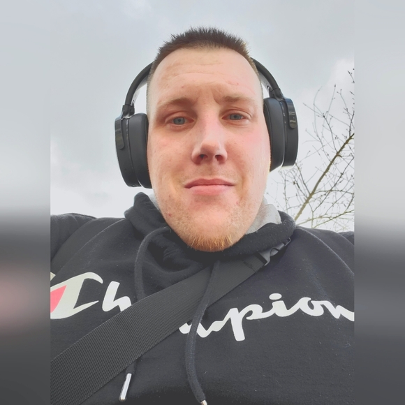 Meet your Posher, Peter - Picture 1 of 1